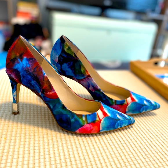 Guess Shoes - Guess Heels Size 10